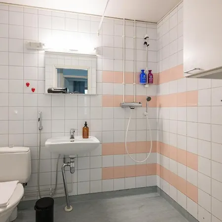 One Bedroom With Free Parking *